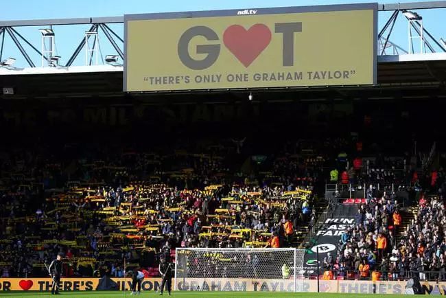  利物浦补时绝杀热刺抢占前四席位